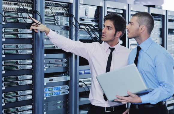 3 critères pour choisir son fournisseur d’hébergement serveur d’entreprise 3 critères pour choisir son fournisseur d’hébergement serveur d’entreprise